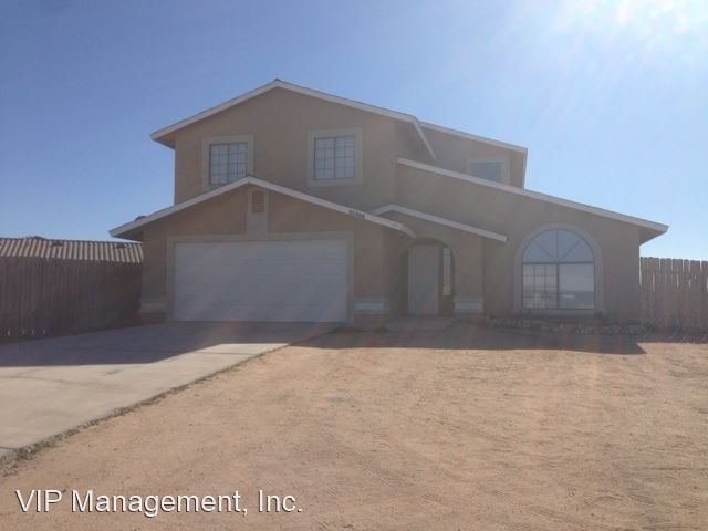 Foto principal - 3 br, 2 bath House - 14871 Hopland St.