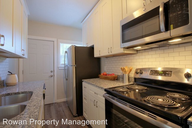Foto del edificio - 1218 Brush Creek Blvd