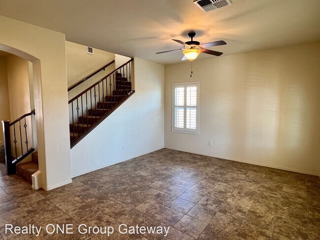 Building Photo - 4 br, 3 bath House - 3676 W. 36th Street