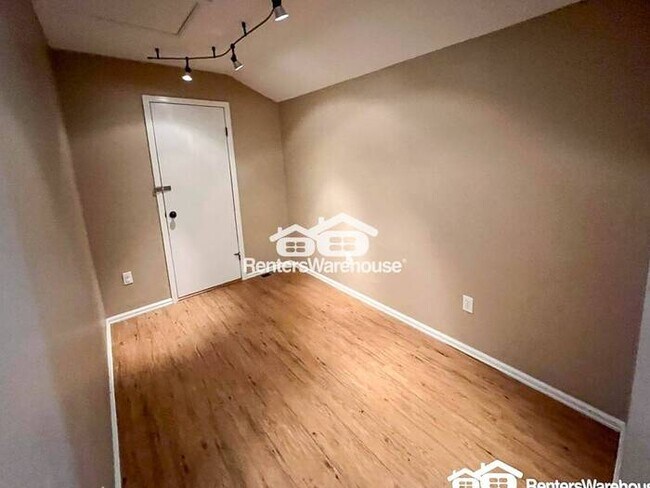 Foto del edificio - 2 Bedroom with Loft 3rd Bedroom non-Conforming Bonus Bed Flex Space.