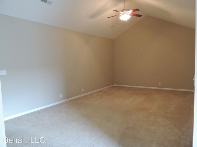 Foto del edificio - 2 br, 2 bath House - 7344 Long Shot Lane