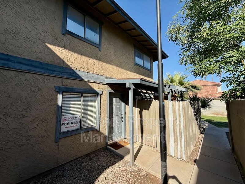 Photo - 286 W Palomino Dr