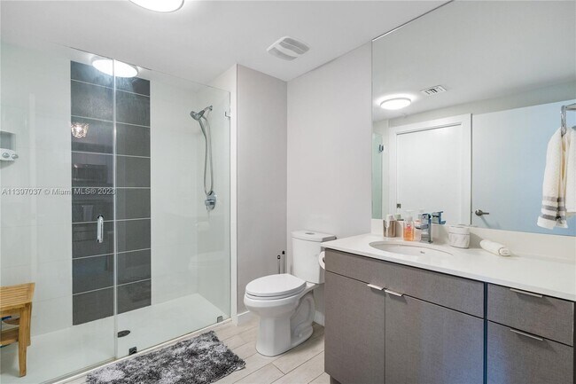 Foto del edificio - 321 NE 26th St