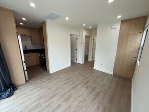 Building Photo - 1061 Turquoise St