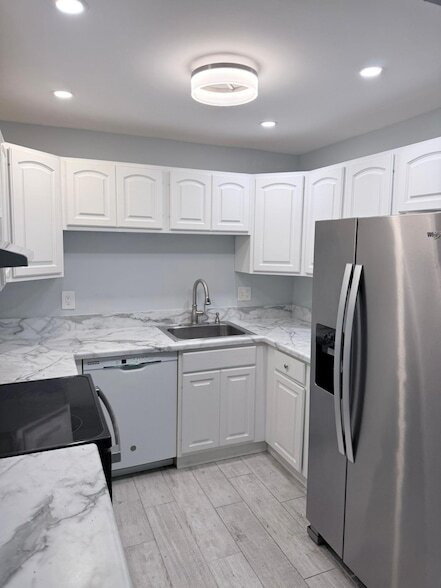 Foto del edificio - 2109 SE Edler Dr