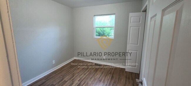 Building Photo - 3-bedroom, 2-bathroom jewel nestled near t...