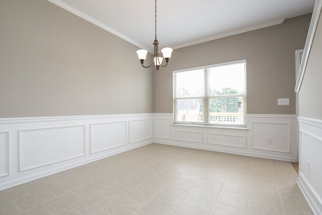 Foto del edificio - 39 Hamilton Blvd NW