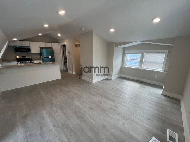 Foto del edificio - 1966 Randall Rd