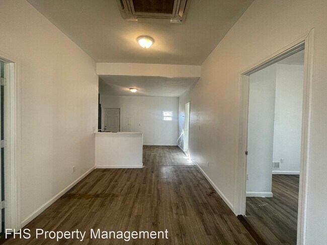 Foto del edificio - 4 br, 2 bath House - 1438 E Florida
