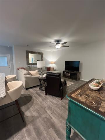 Building Photo - 8613 Horseshoe Hl Ct