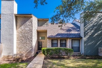 Building Photo - 14122 Churchill Estates Blvd