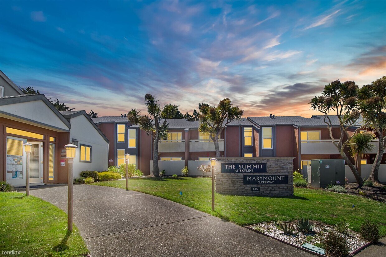 Foto principal - 435 Gateway Dr