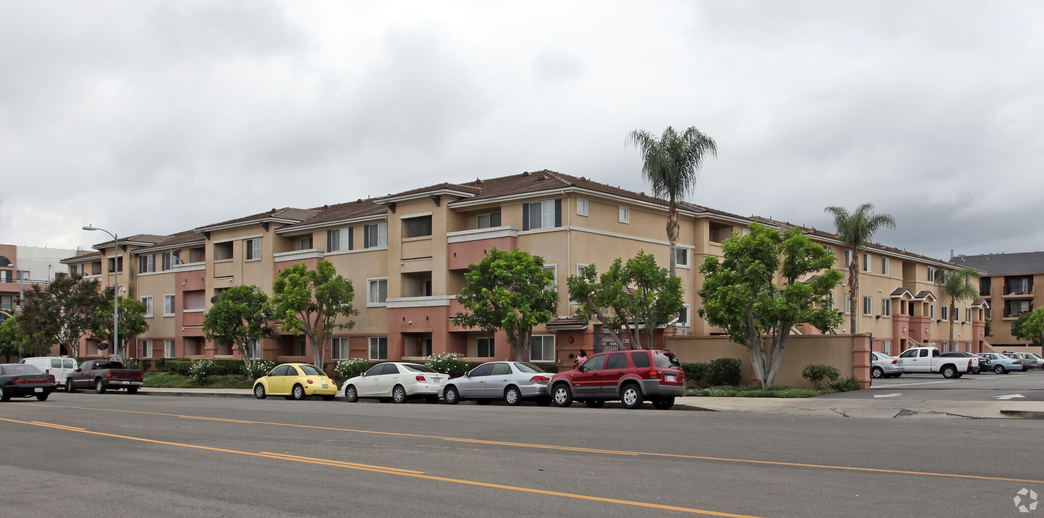 White Oak-Lassen Apts