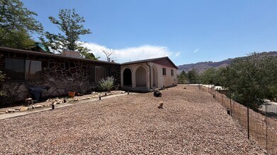 Building Photo - 240 N 300 E