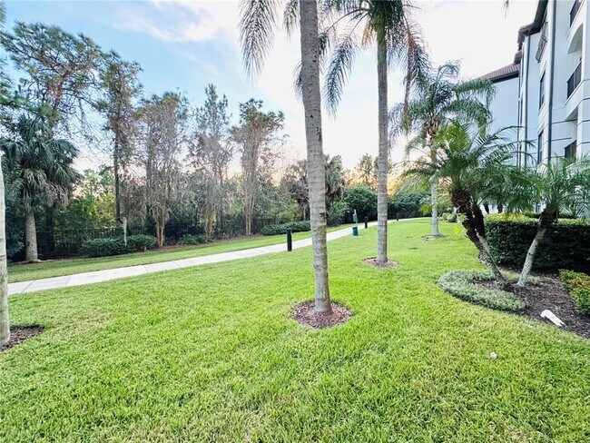 Foto del edificio - 4024 Breakview Dr