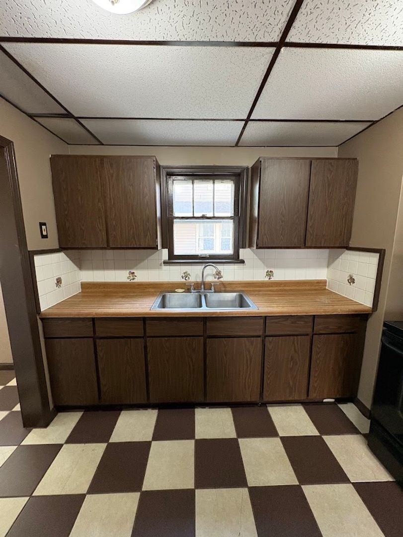 777 Brittain Rd Akron, OH 44305 – photo 5