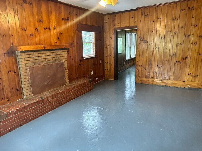 Foto del edificio - Charming Ranch Style Home in Midland, NC!