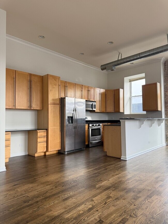 Foto del edificio - 949 N Willard Ct