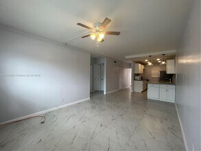 Building Photo - 500 SW 2nd Ave