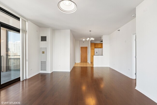 Foto del edificio - 435 W Erie St