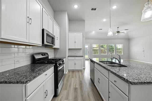 Building Photo - 913 Cobalt Dr