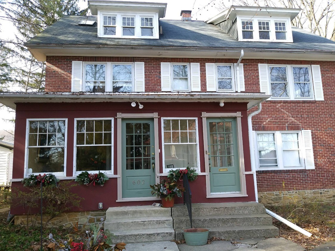 Primary Photo - 602 Brighton Ave