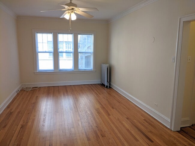 Building Photo - 710 Seward St