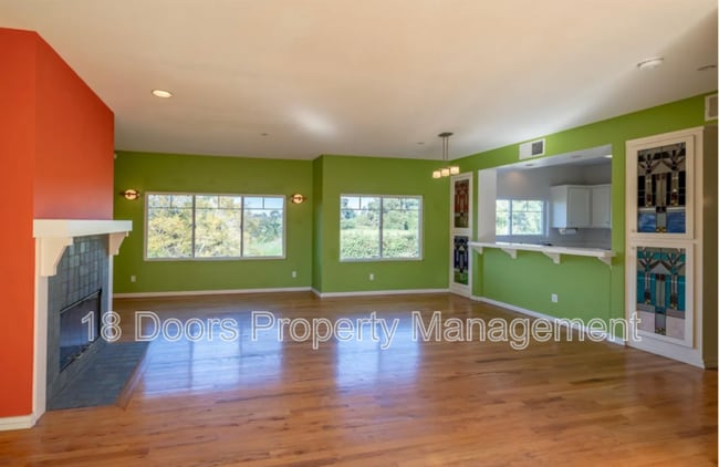 Building Photo - 1352 24th St