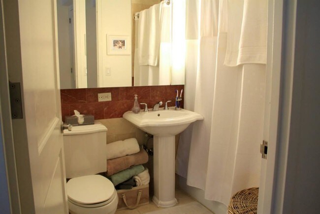 Foto del edificio - 260 W 54th St