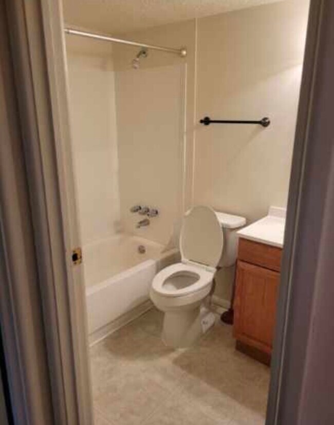 32 Woodglen Apartment Unit A 3, Arnold, MO 63010 Apartments in Arnold, MO