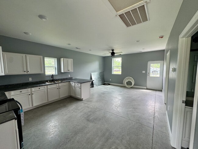 Foto del edificio - 26571 Upper Elkton Rd