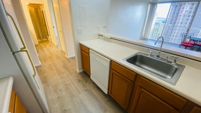 Building Photo - Comfortable 1bd unit in Aiea available now!!