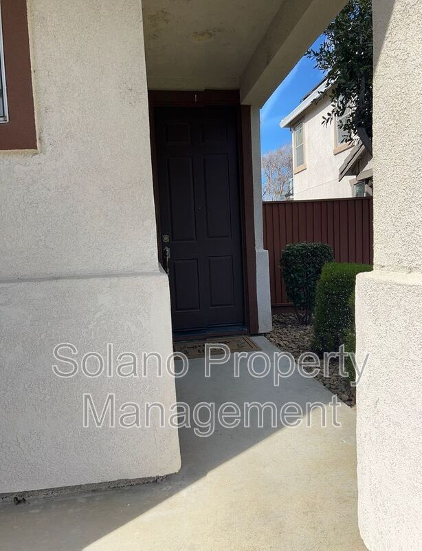 Building Photo - 200 Troon Ct