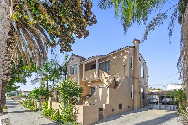 Foto del edificio - 2510 Magnolia Ave