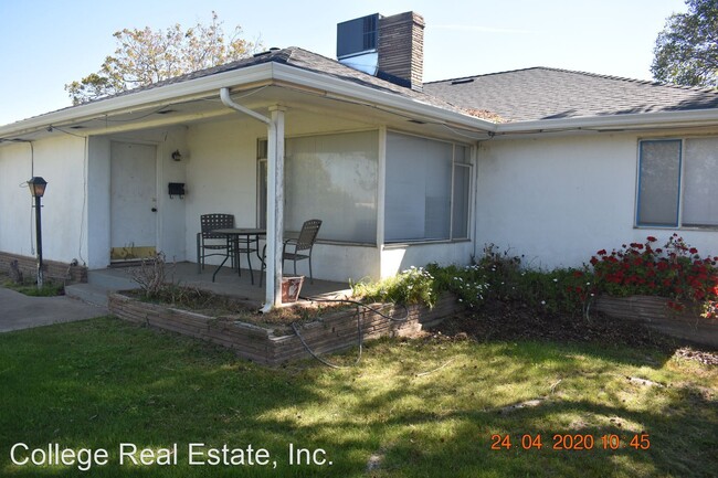 Foto del edificio - 3 br, 2 bath House - 20666 N. Highway 99