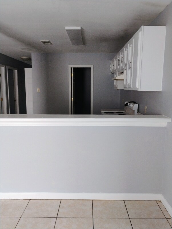 Building Photo - 9048 GSRI Ave