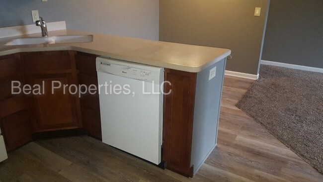 Building Photo - 612 John Anderson Ct