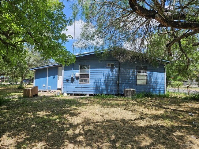 Foto del edificio - 701 Carlson St