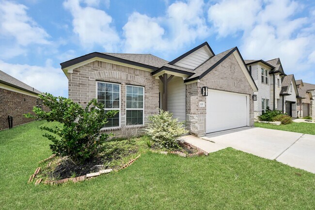 Building Photo - 3335 Hackberry Tree Ln