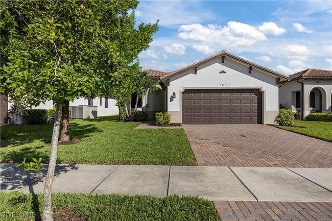 Building Photo - 5037 Arancia Ln