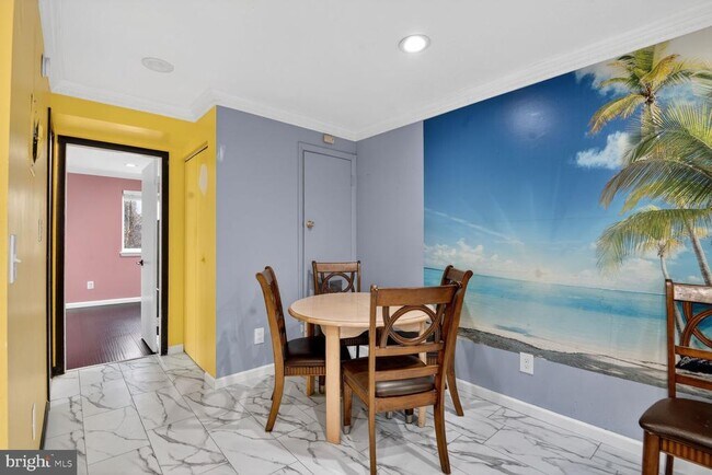 Foto del edificio - 11903 Tarragon Rd