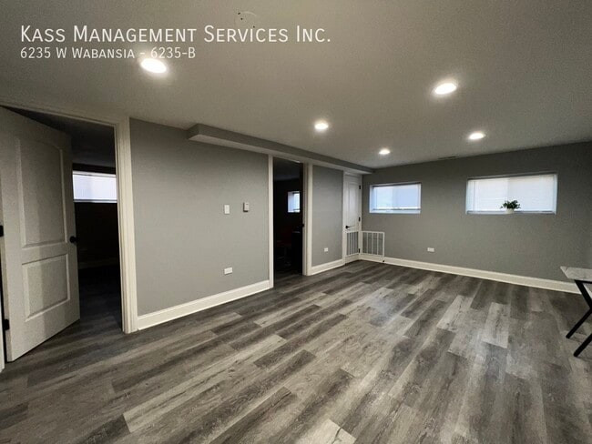 Foto del edificio - 6235 W Wabansia-6235-B