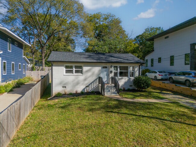 Photo - 1936 St Mark St House