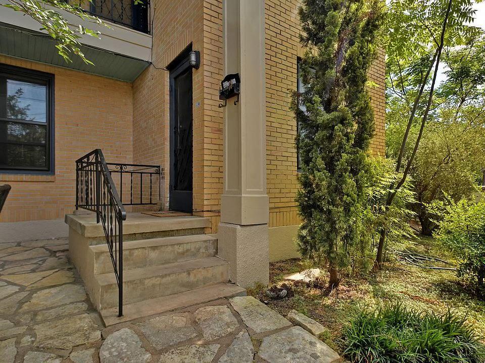Foto principal - 209 Academy Dr