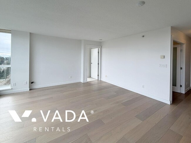 Building Photo - City Point Tower 1 BR APT Rental 1304-10777 University Dr Surrey: VADA
