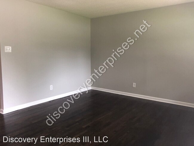 Building Photo - 3 br, 2 bath House - 1354 Heather Circle