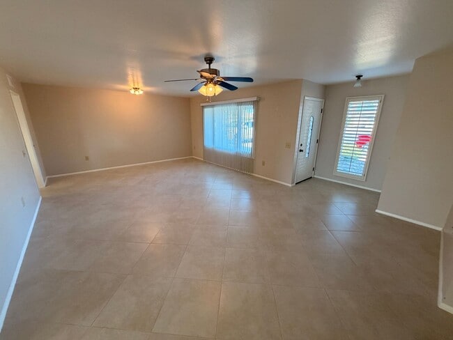 Foto del edificio - Large 2Bdm 2Ba Sun City Home