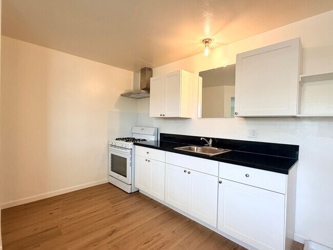 Foto del edificio - 814 Aspen Dr