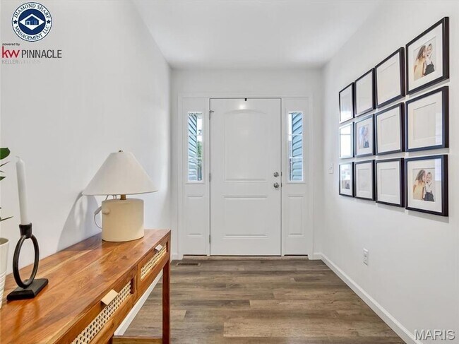 Foto del edificio - 1159 Lear Ln