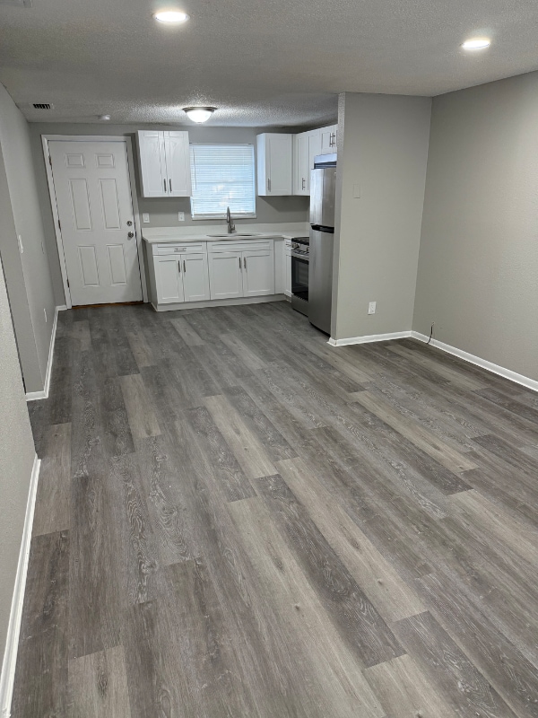 Photo - 1713 E Idell St Apartment